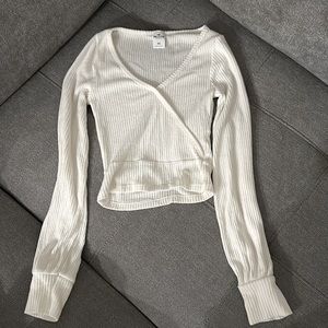 Hollister White Crop Top- XXS